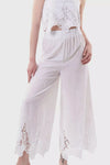 Pantalone in cotone bianco ricamato